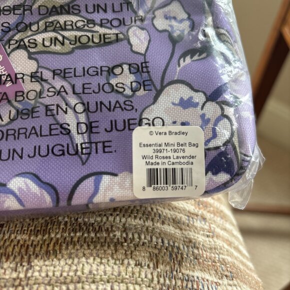 Vera Bradley Lighten Up Wild Roses Lavender Essential Belt Bag Fanny Pack NWT - Picture 5 of 8